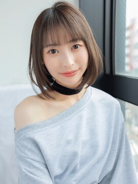 エニー 栄(Any) とっても小顔に見えるボブ