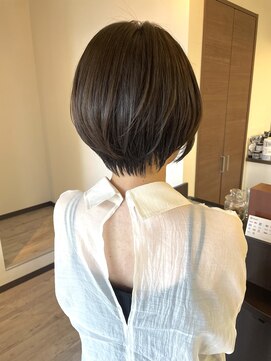 リュンヌ 門前仲町(lune) 切りっぱなしボブハイライトベージュカラーショートレイヤーロブ