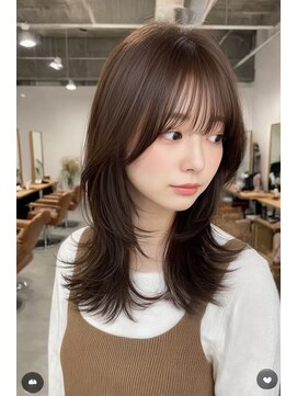 ケシキ 表参道 原宿(kesiki.) ミディアムレイヤー顔周りレイヤーハッシュカット韓国へア