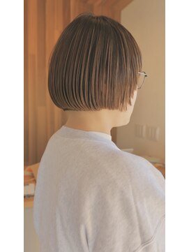 グーム(goom.) こなれ感ベージュショート×レイヤー◎抜け感大人カジュアルヘア