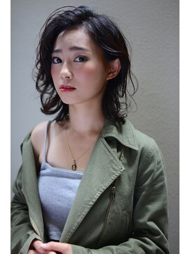 ミラバイグリーン(Mira by green) 束感×レイヤー×アッシュブラック#01