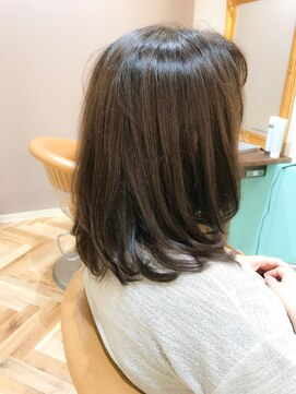 ロンド ブランシュ 錦糸町北口(Lond blanche) 【錦糸町Lond blanche】【お客様ヘア】ハネない内巻きミディアム