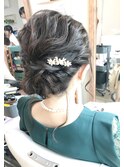 なみなみブライダルアップアレンジ  【ヘアメイク  立川南/袴】