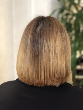 ボンビィヴァン(bon-vivant) ブリ-チストレート