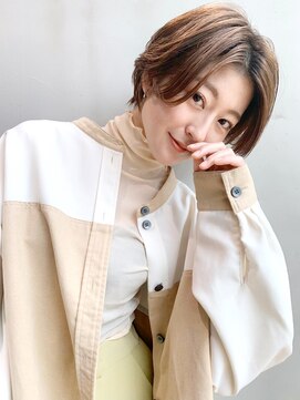 アイティー バイ アルバム 中野店(IT by ALBUM) ニュアンスワンカール_厚めバングローライトスリークボブ_7198