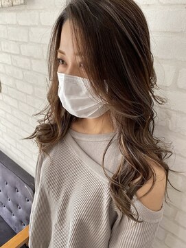 ココルアナ(coco luana) ハイライト/ベージュカラー/ケアブリーチ/外国人風/ヘアセット