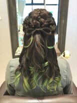 アリュール(Allure)&nbsp;推し活に♪編み込みリボンのハーフアップ