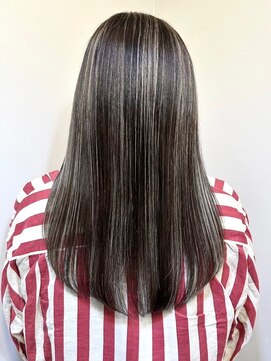 リリー シブヤ(Lilly shibuya) 【Lilly渋谷】#スジ感ハイライト#ハイライト#アッシュグレー