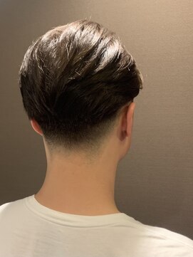 ヒロギンザバーバーショップ 大宮店(HIRO GINZA BARBER SHOP) サイドパートフェードブロック/大宮/メンズカット/バーバー