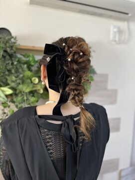 ロカット サロン(Roquat Salon) ポニーあみおろし【立川/バイカルテ/国立/ヘアセット】