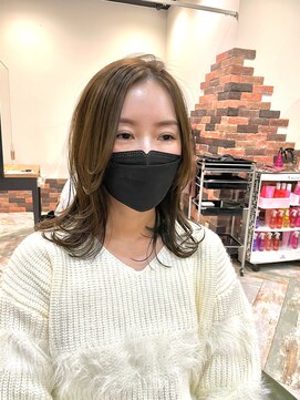 リノナ(Linona) 小顔効果カット インナーカラー 髪質改善 ハイライト 韓国キッズ