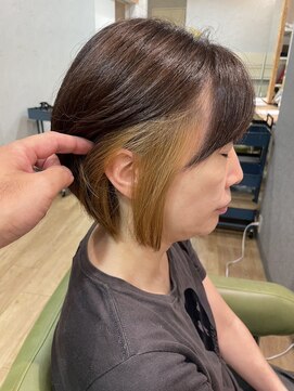 ブロッサム 東中野店 "くびレイヤーエモージュ★マチルダボブインナーグレージュ