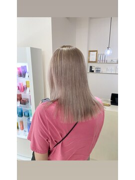 シーバイラヴィズム けやき通り2号店(Sea by LUVISM) トーンアップベージュ