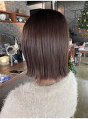 切りっぱなしボブ×ラベンダーカラー