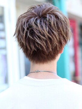 リップス 心斎橋(LIPPS) フレアーライズショート