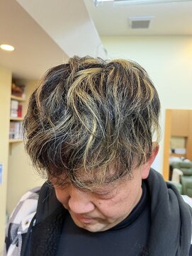 アカラ(AKALA) メンズカット