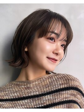 ミンクス ギンザ セントラル(MINX ginza central) 【MINX 仙田辰弥】肩上切りっぱなしボブ