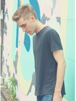 ジジバイワースホワイル(jiji by WORTH WHILE) リバースセンターパート刈り上げセンターパートサーフカール