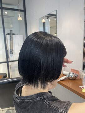 フラミューム 関内店(flammeum) くびれショートボブ