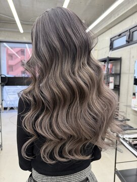 リノート バイ エゴル 名古屋(LINOET by ENGOL) 【LINOET】バレイヤージュ/グレージュ/デザインカラー/ブリーチ