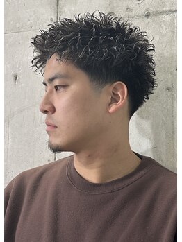 ドアベルメンズ(Door Bell Men’s)の写真/メンズパーマはDoor Bell Men'sにお任せ◇髪質を見極めた施術で流行りのパーマStyleに。毎朝のセットも簡単