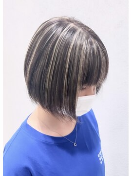 stair : case ginza7【ステアケース】 コントラストハイライト×ふんわり丸みショートボブ