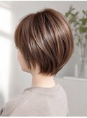 後ろ姿が気になる方の丸みショート