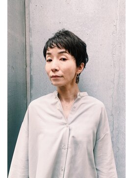 モロコ 神保町 九段下店(moloco) 20代30代40代ベリーショート小顔ななめバング【神保町/九段下】