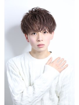 ザ サードヘアー 柏(THE 3rd HAIR) コンパクトマッシュ 束感パーマ 2ブロック刈り上げマッシュ