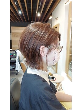 キレイコムデュース(Deuce) 外はねショート