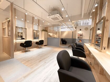 アグ ヘアー クーヴェル 泉大津店(Agu hair couver)の写真