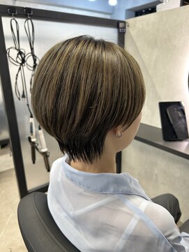 ユニー(uniii) 【uniii/新宿】コンパクトショート