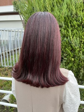 アンシュシュホワッツアップ(Anchouchou WHAT’S UP!?) 韓国風レッドカラー