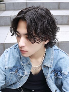 インフィニス 恵比寿(Infinis) 波巻きスパイラル センターパートウルフ