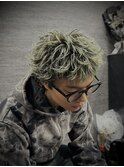 短髪男子/スパイキーショート