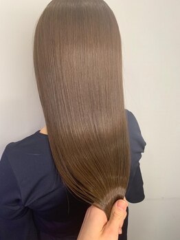ウム(UMM)の写真/なりたいイメージをしっかり共有！理想を叶える♪UMM独自の似合わせ力でワンランク上の仕上がりに◇