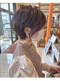 ショートボブ