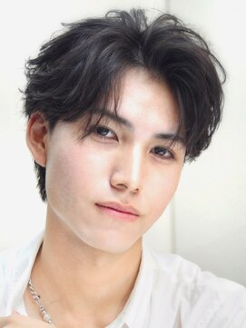 クロト 熊本(KUROT) ラウンドマッシュフェザーショート