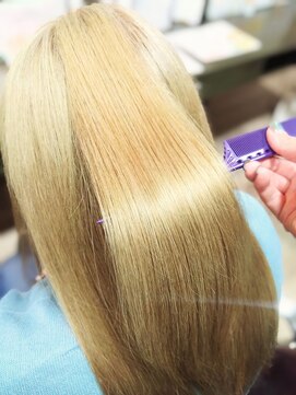 ビーズ ノイ(BEE´Z ＮＥＵ) ブリーチ毛酸熱トリートメント10.1サーフカール