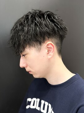 エルマーク 梅田(L-MARK) スパイラルパーマ/ツイストパーマ/メンズ/センターパート/波巻き