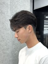 フィフス 栄(fifth)&nbsp;無造作ニュアンスパーマセンターパートツーブロックメンズパーマ