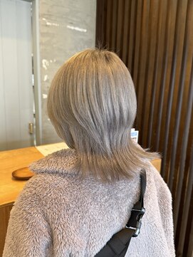 ブランシェ 小牧店(BRANCHE) ウルフカット×シアーグレー〔西尾〕