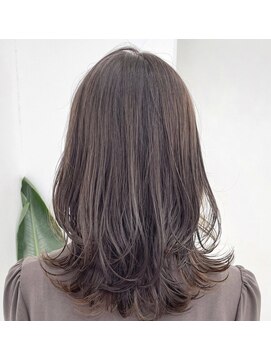 ニューライン 豪徳寺 山下(New-Line) くびれミディアムヘア ニュアンスカラー