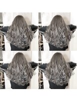 シュプバイトゥーミー(sup.by tomee)&nbsp;ブルージュ【担当　末吉】