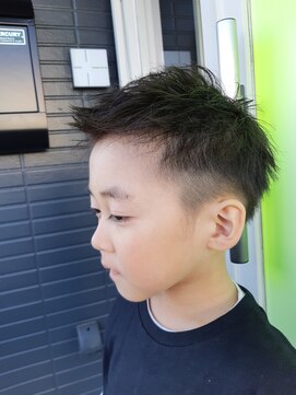 グランツ ヘアーデザイン(GLANZ HAIR DESIGN) キッズカット２ブロ