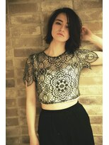 クロワ(croix)&nbsp;【croix】  外ハネミディ