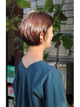 ココアール けやき通り(COCO.R) ショートボブ　後頭部ふんわりシルエット♪