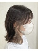 イヤリングカラー×ベージュ