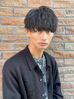 アーリー(Ali'i)&nbsp;爽やかマッシュウルフソフトツイストパーマ無造作束感メンズヘア