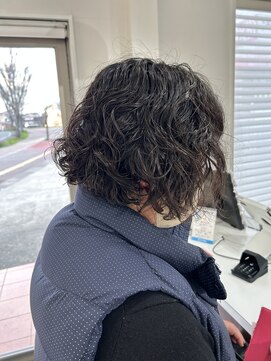 ディーボーイリタ 光の森(D-BOY Lita) カール強めボブパーマ